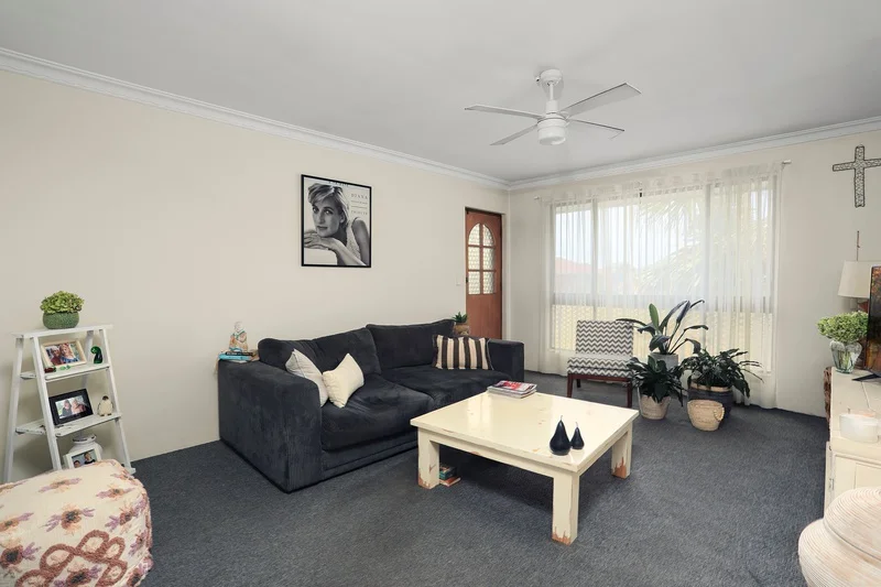 Additional image 3 of 63 Pur Pur Avenue, Lake Illawarra NSW 2528