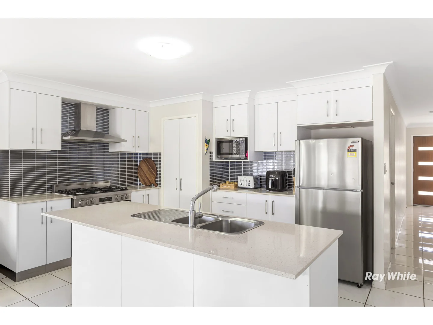 Additional image 4 of 14 Eucalyptus Avenue, Lammermoor QLD 4703
