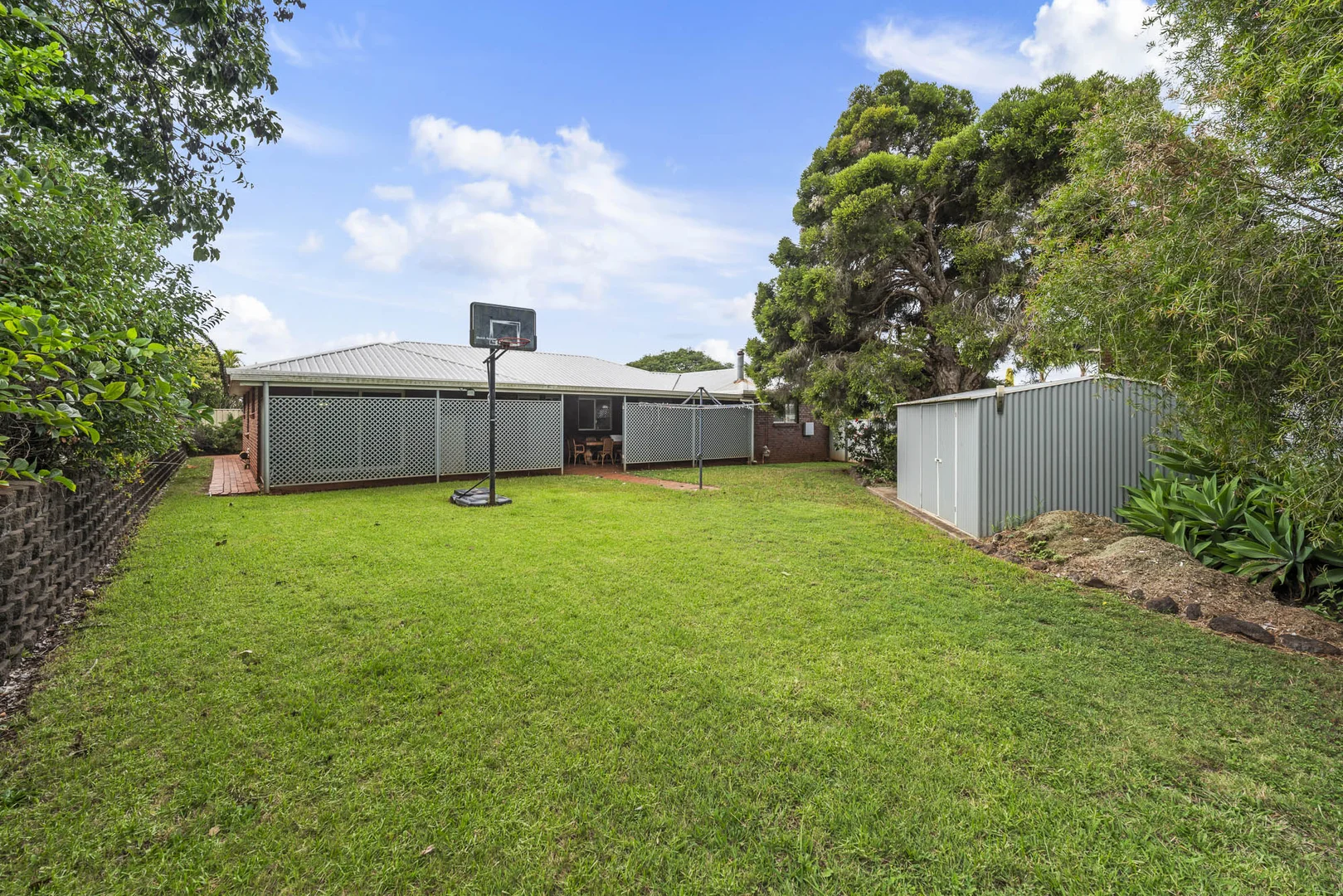 Additional image 18 of 27 Horrocks Crescent, Kearneys Spring QLD 4350