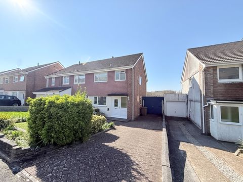 Highclere Gardens, Plymouth PL6
