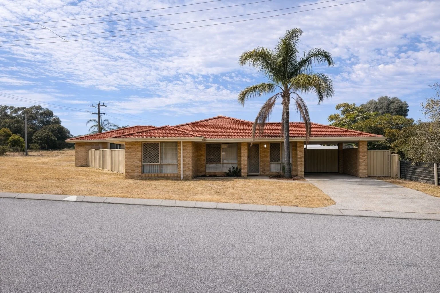 2 Etherington Avenue, Spearwood WA 6163
