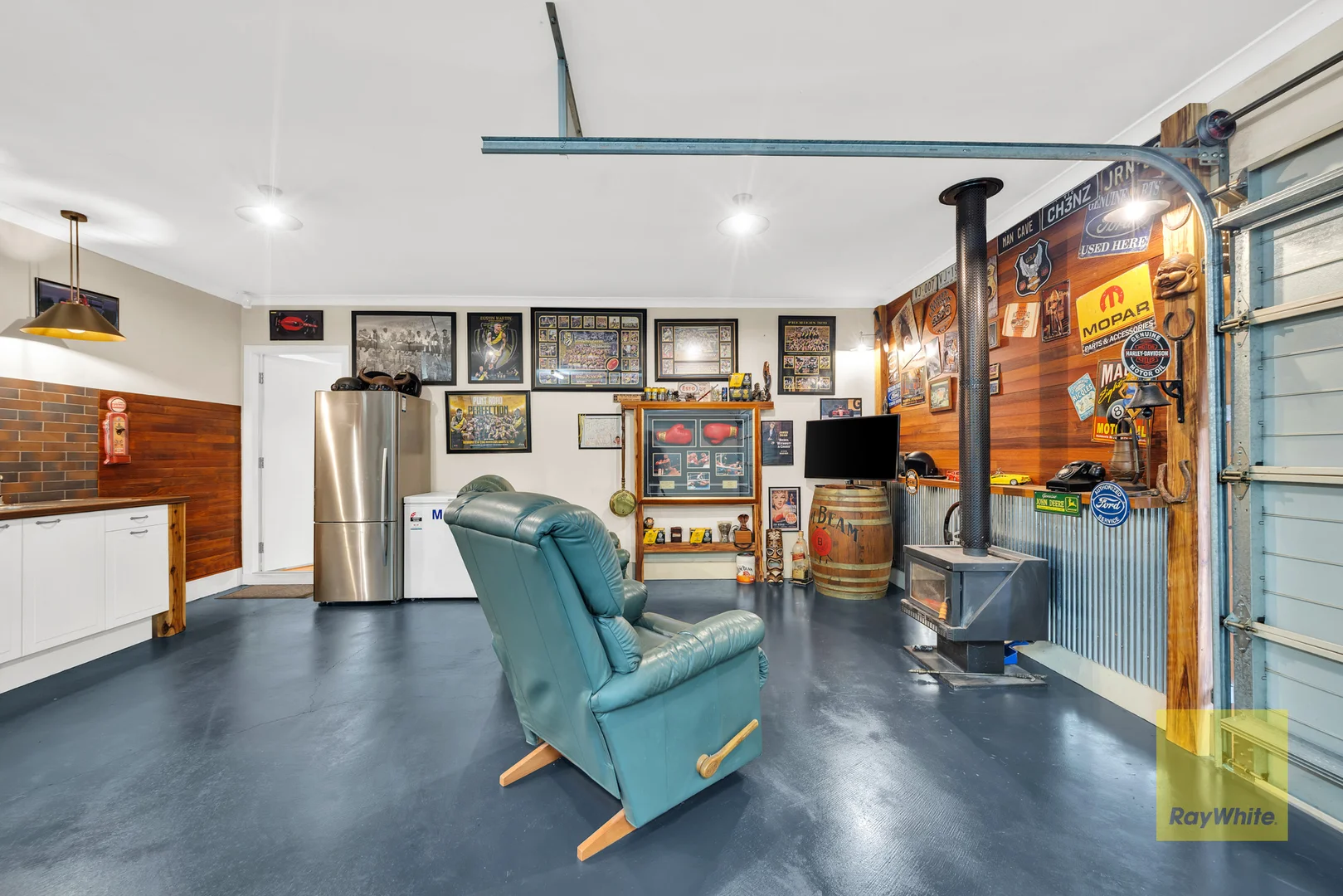 Additional image 27 of 3 Rosyth Court, Deer Park VIC 3023