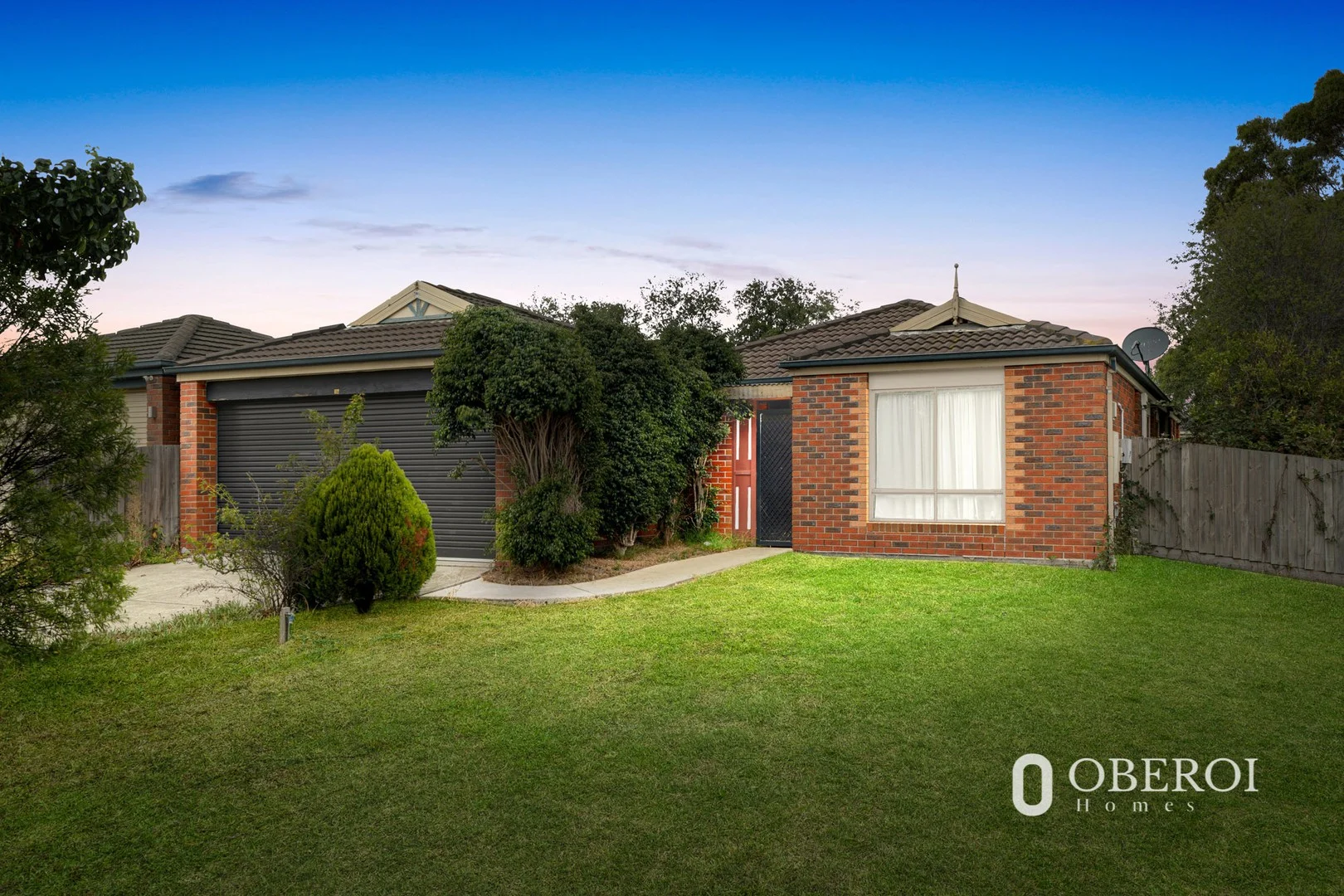 14 Nariel Place, Cranbourne West VIC 3977