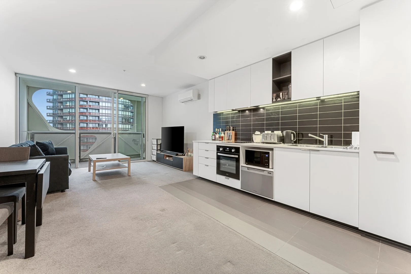 1020/55 Merchant Street, Docklands VIC 3008