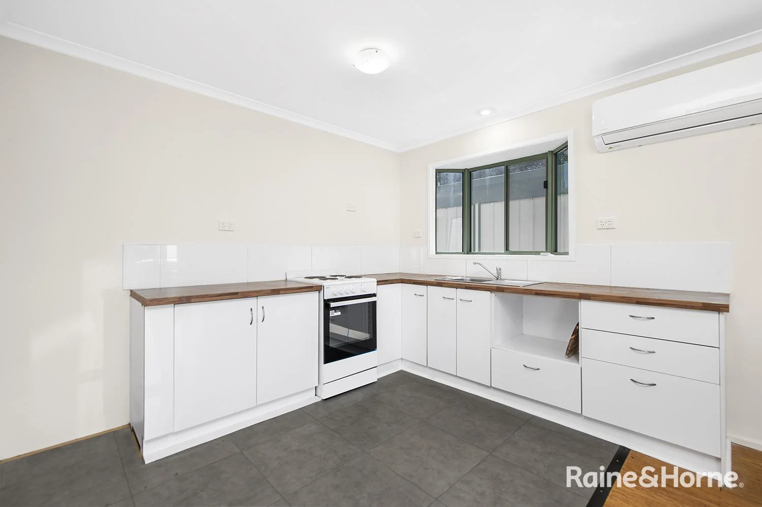Additional image 5 of 32/31 Kalaroo Road, Redhead NSW 2290