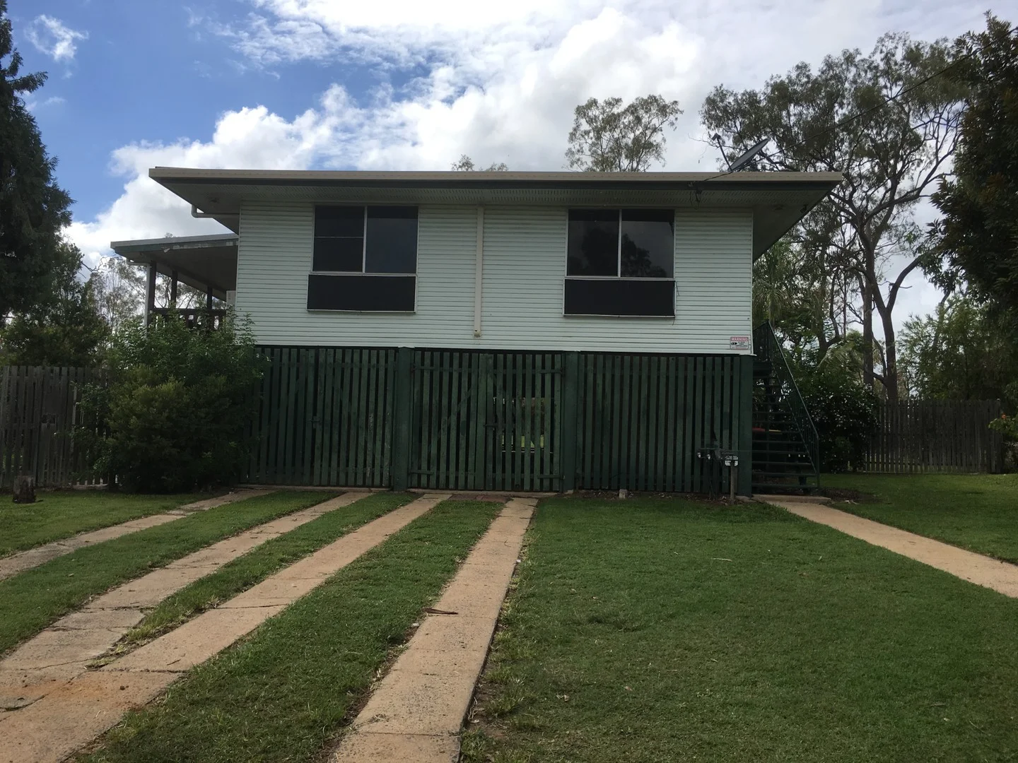 22 Herbert Court, Moranbah QLD 4744
