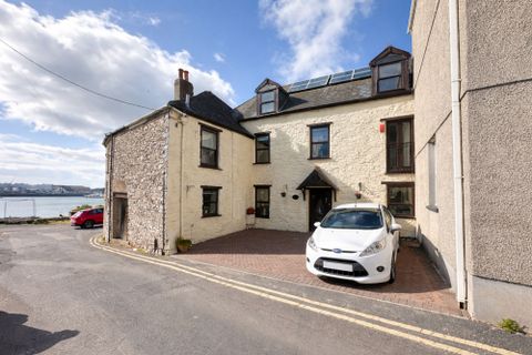 Marine Road, Oreston PL9