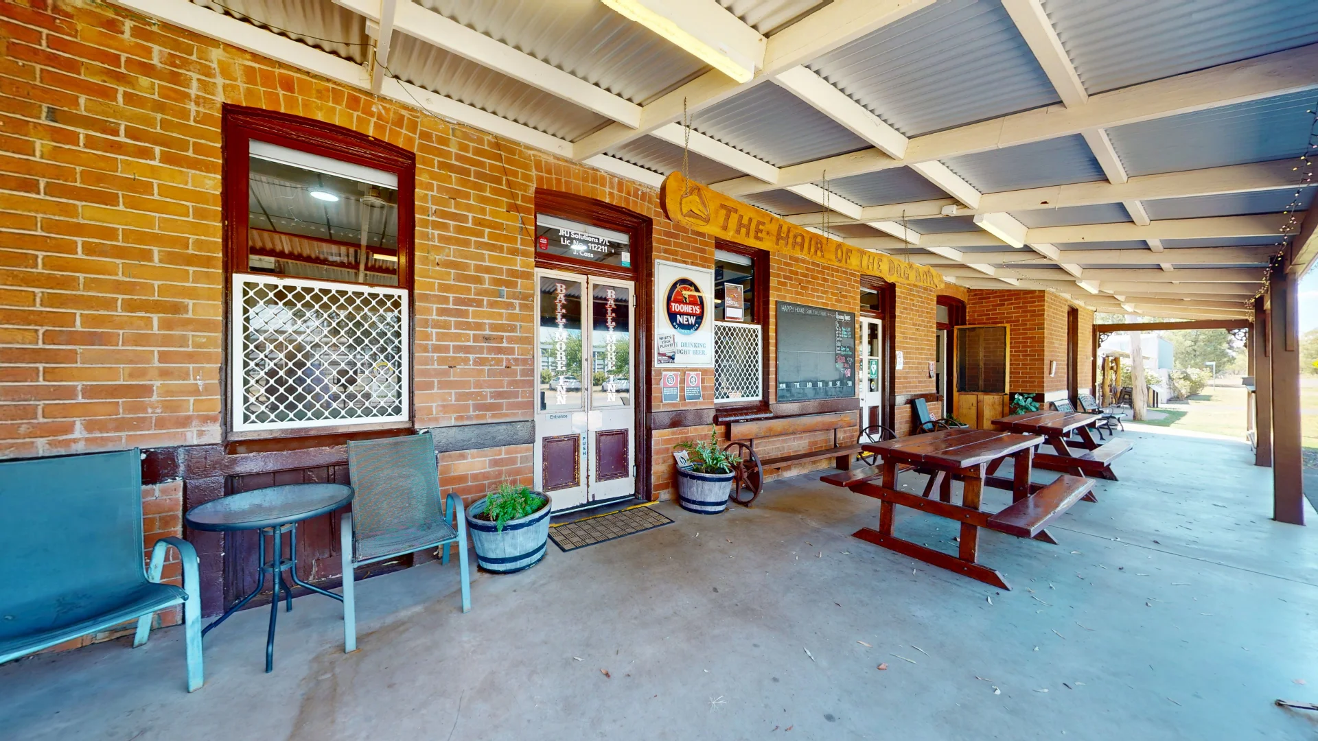 Additional image 2 of Hair Of The Dog, 26-28 Federation Street, Ballimore NSW 2830
