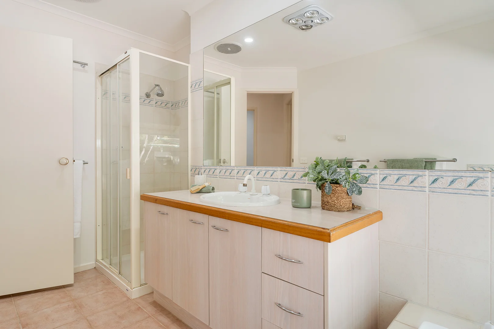 Additional image 11 of 2 Arwon Court, New Gisborne VIC 3438