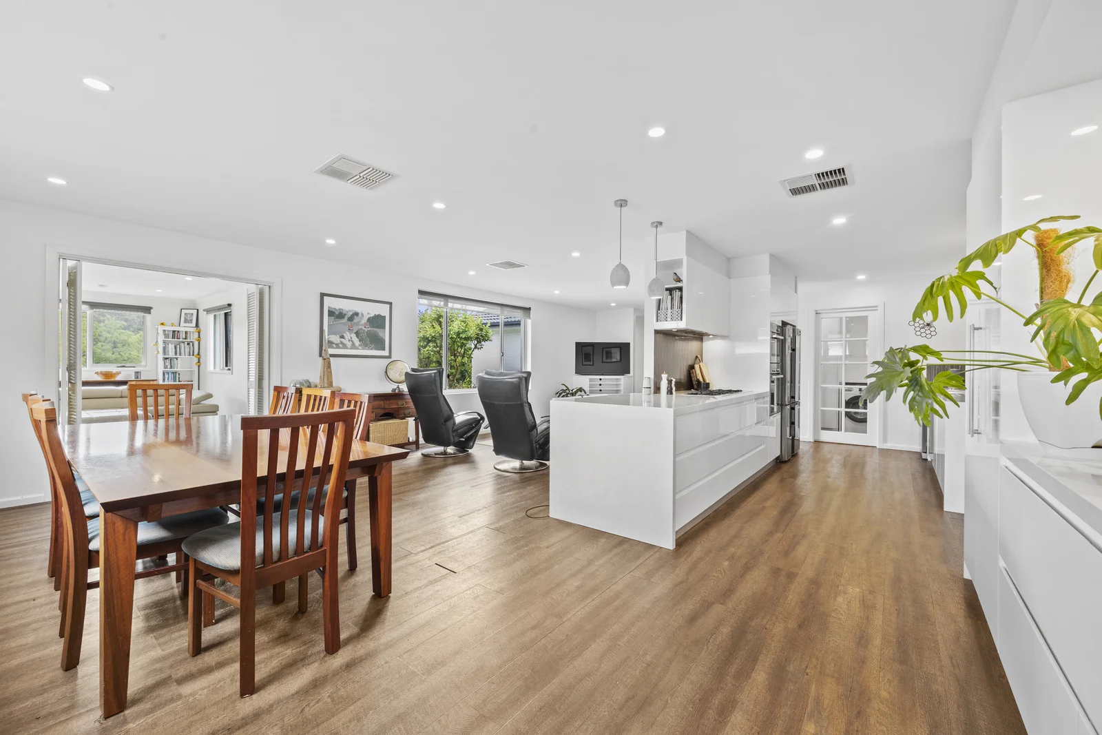 Additional image 10 of 5 Markham Street, Mawson ACT 2607
