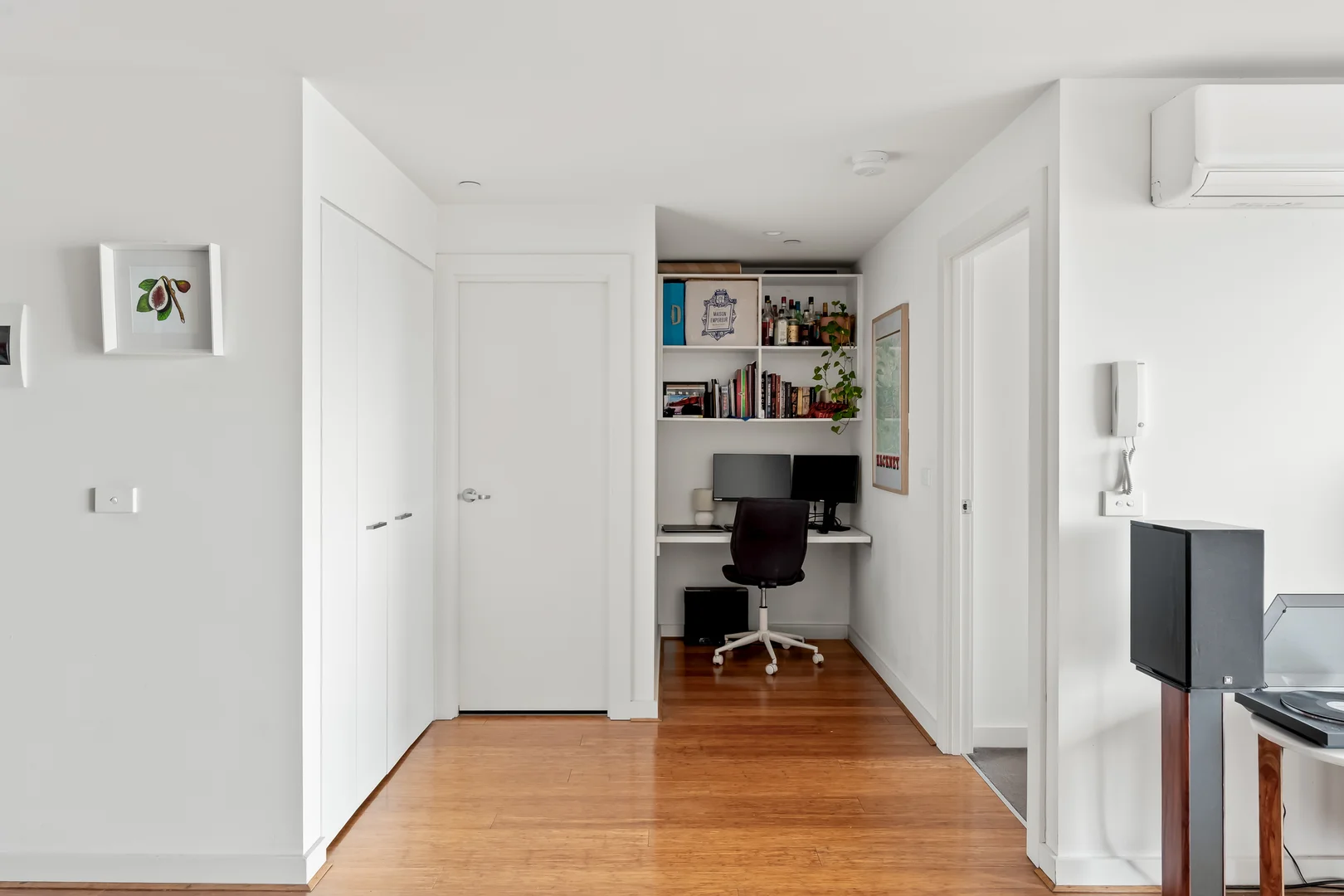 Additional image 5 of 203/17 Robbs Parade, Northcote VIC 3070