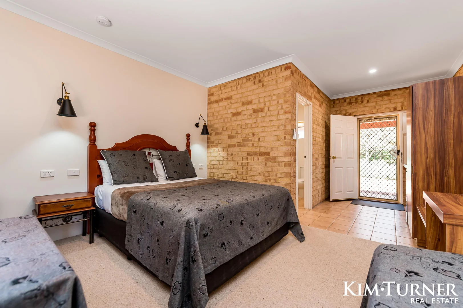 Additional image 38 of 10 William Street, York WA 6302