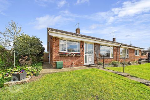 Meadow Road, Costessey, Norwich NR5