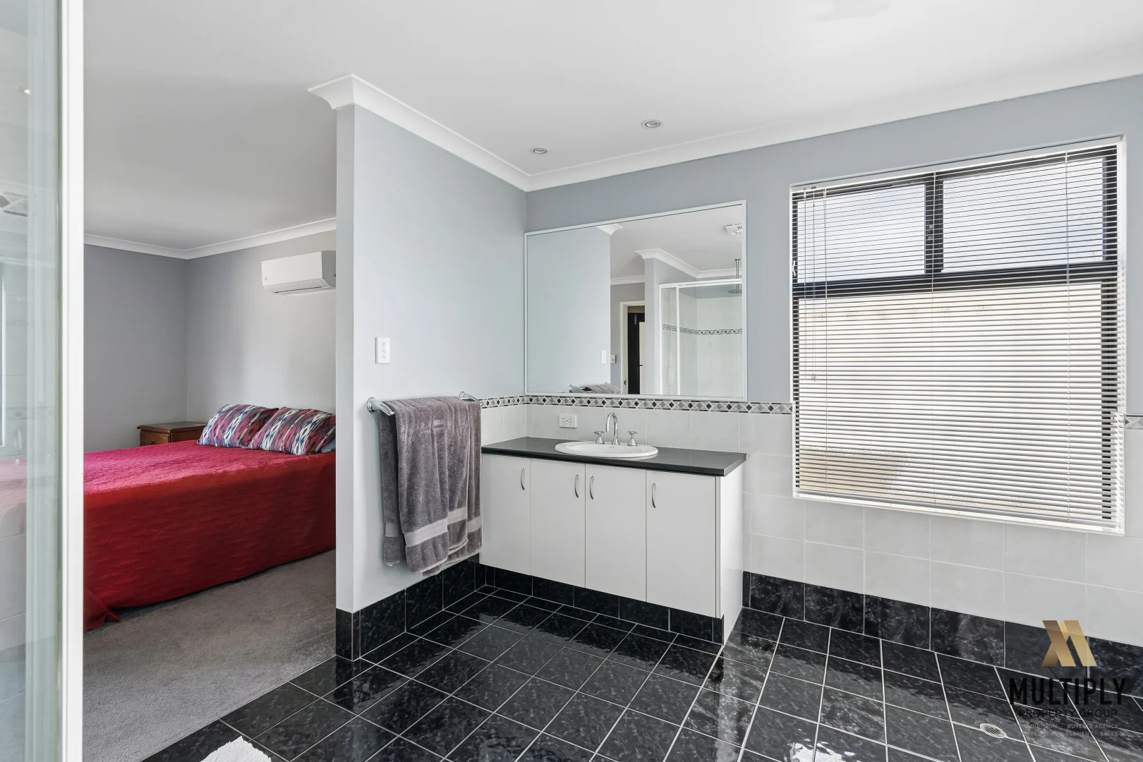 Additional image 7 of 31 Thomas Street, South Lake WA 6164