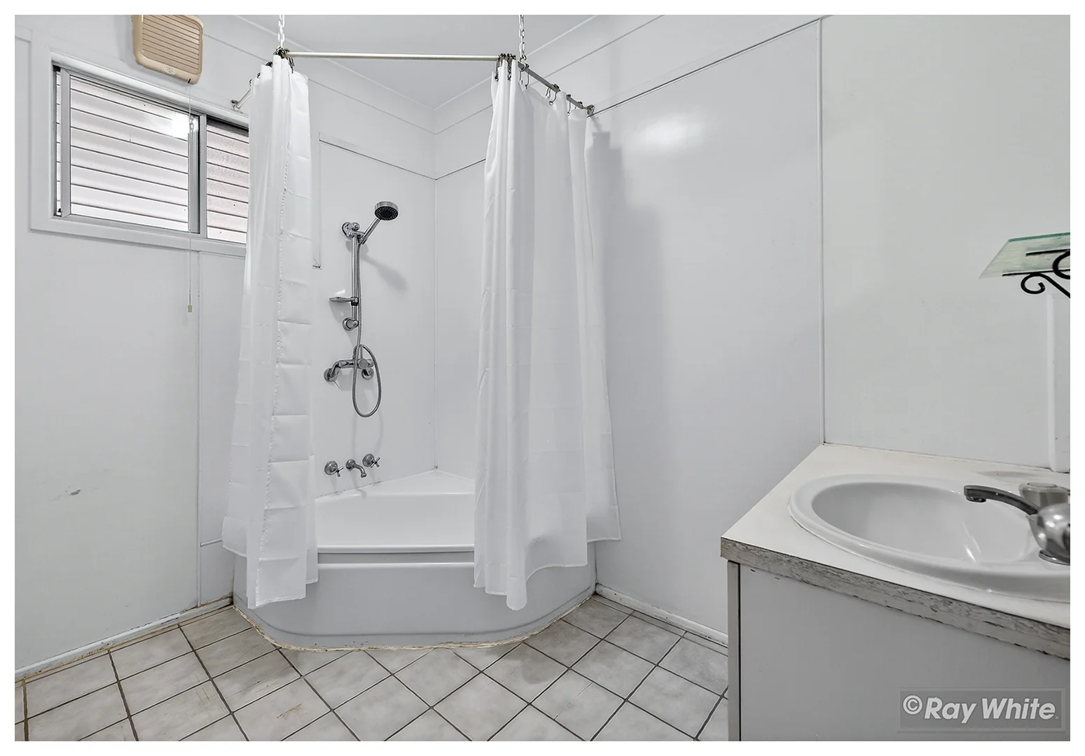 Additional image 42 of 19 Symons Street, Park Avenue QLD 4701