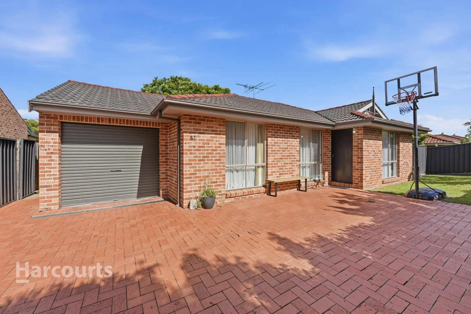 87 Parkholme Circuit, Englorie Park NSW 2560