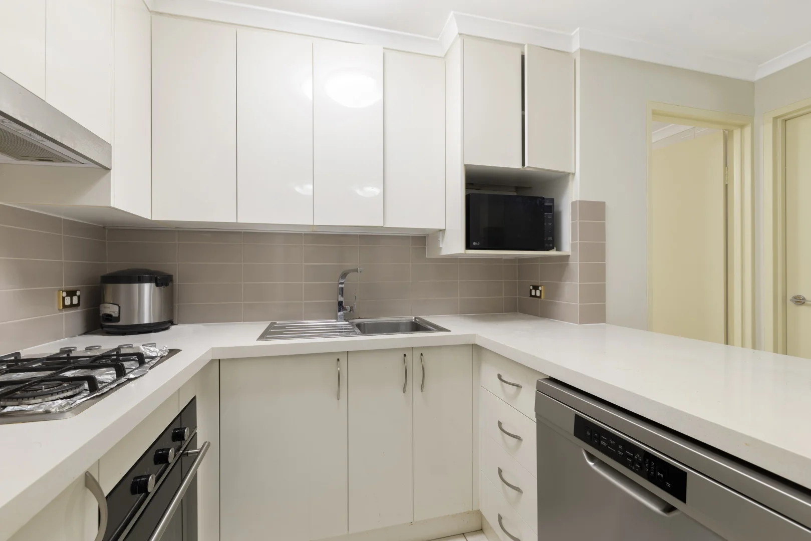 Additional image 5 of 4/121-133 Pacific Highway, Hornsby NSW 2077