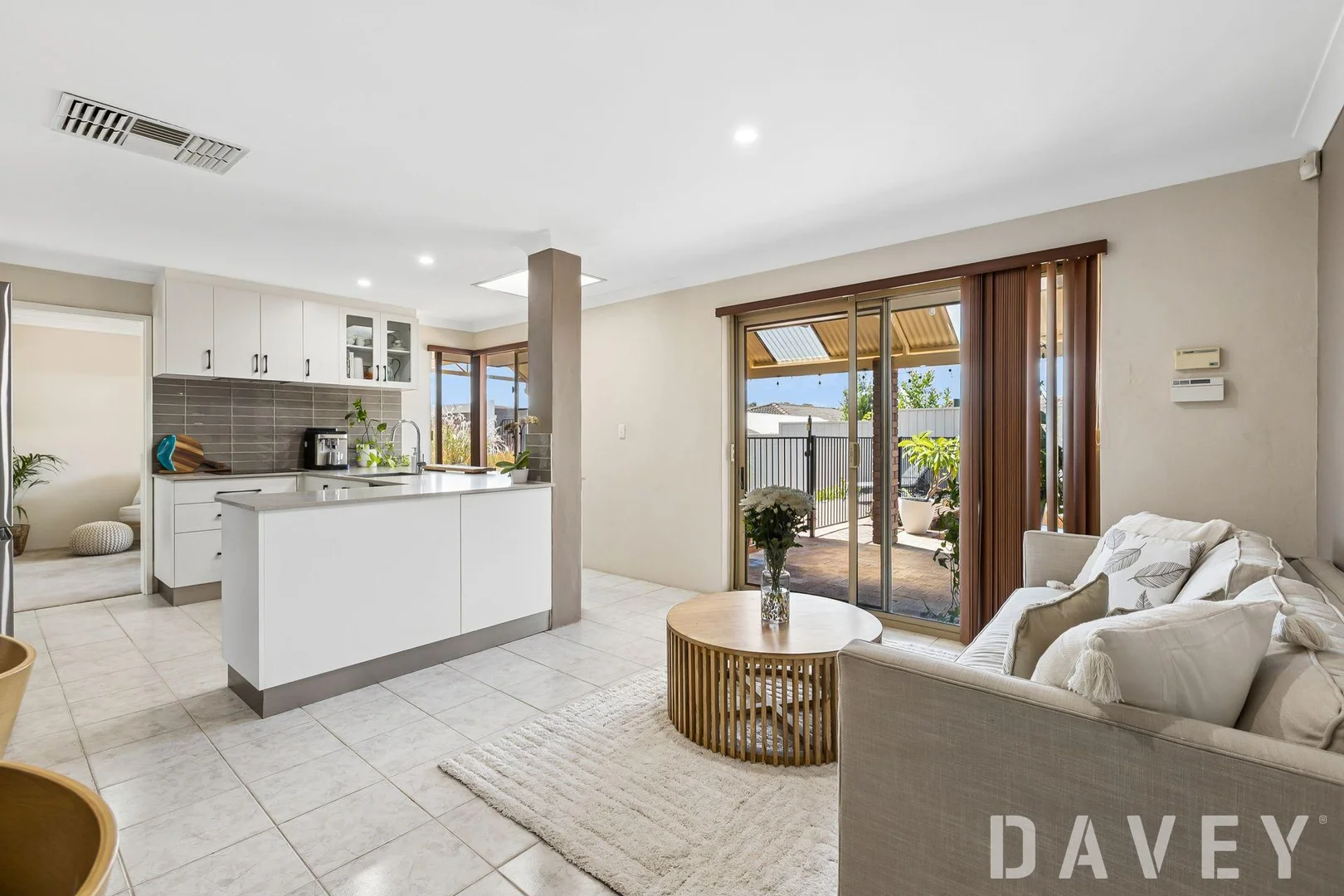 Additional image 11 of 18 Chessington Way, Kingsley WA 6026