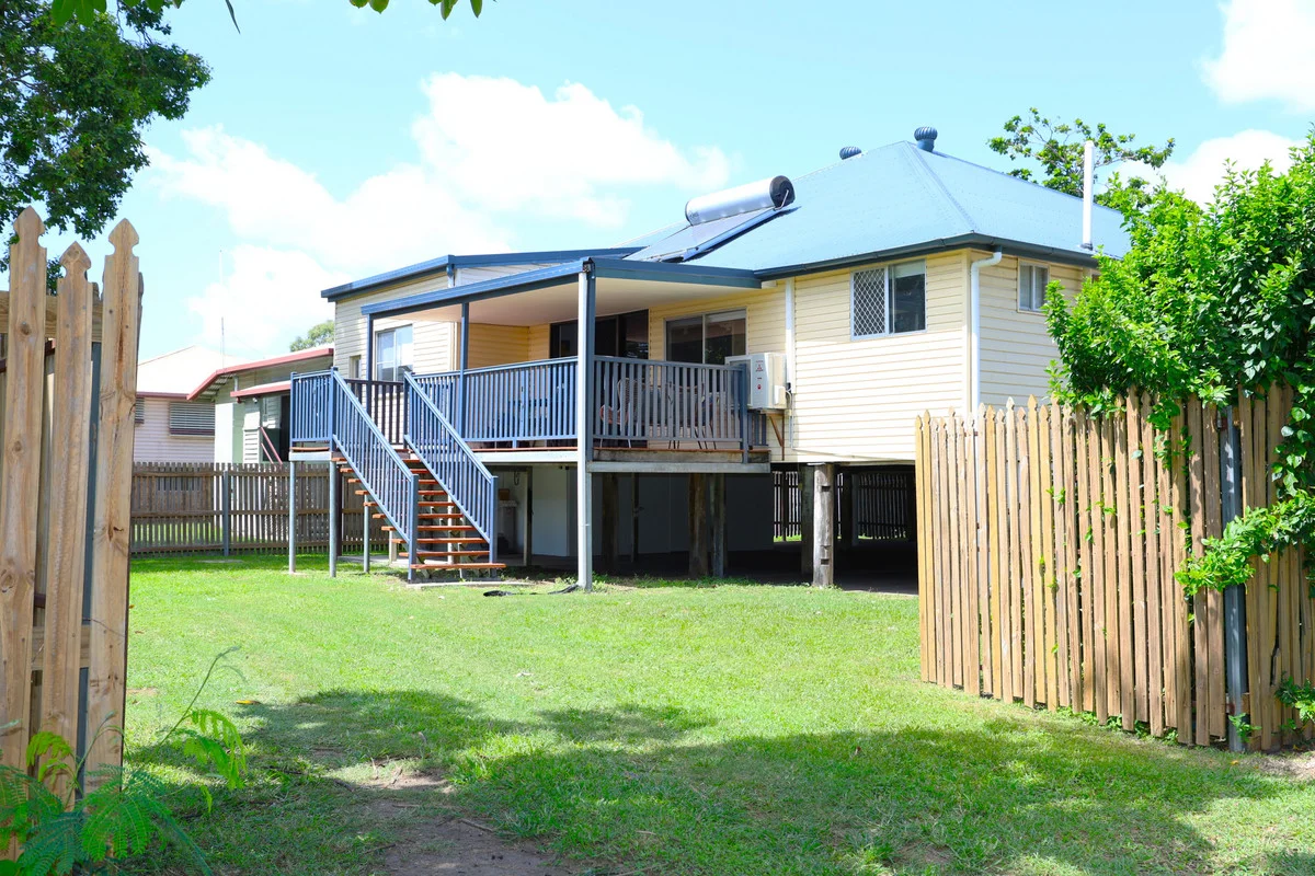 155 Lakes Creek Road, Berserker QLD 4701