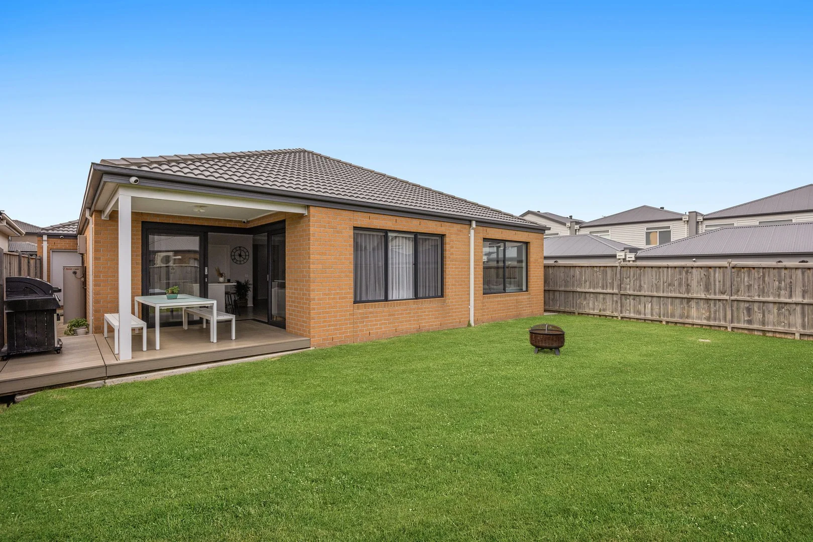 Additional image 17 of 17 Clamoroso Drive, Clyde North VIC 3978