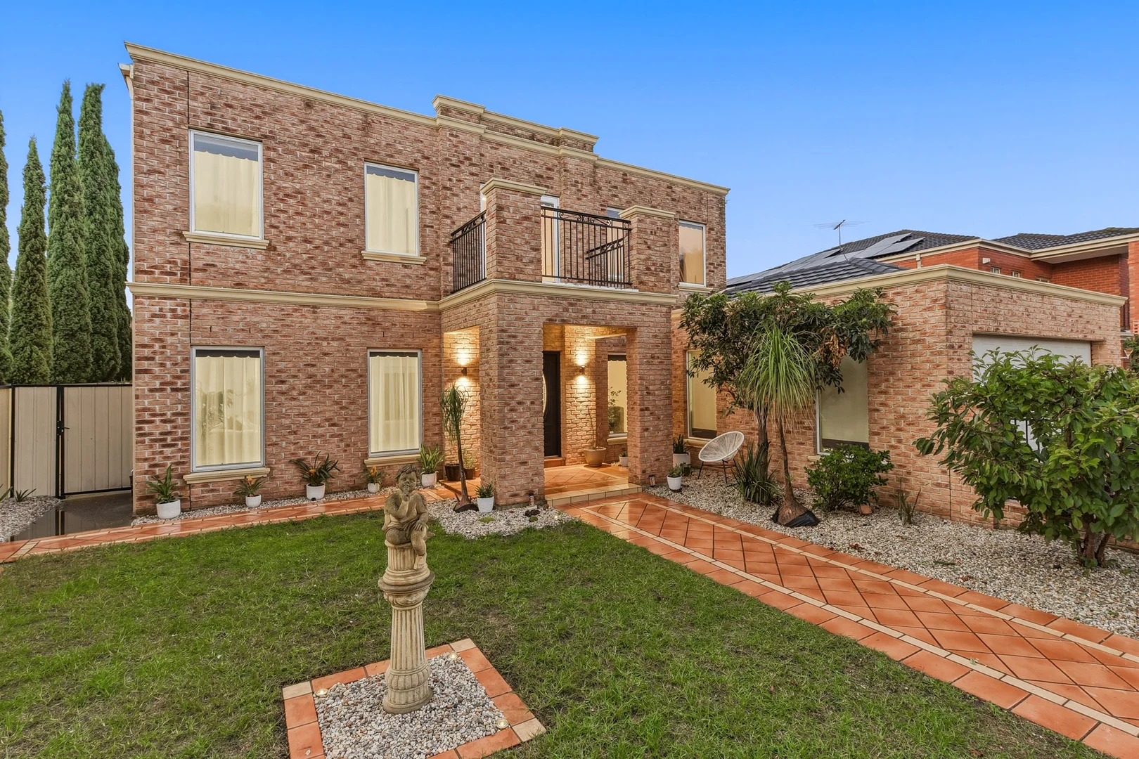 Additional image 3 of 3 Robina Court, Dingley Village VIC 3172