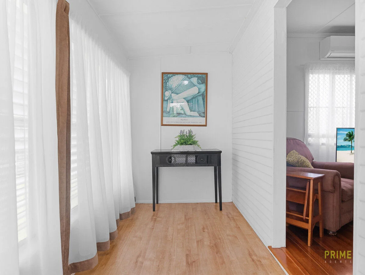 Additional image 3 of 275 Torquay Terrace, Torquay QLD 4655