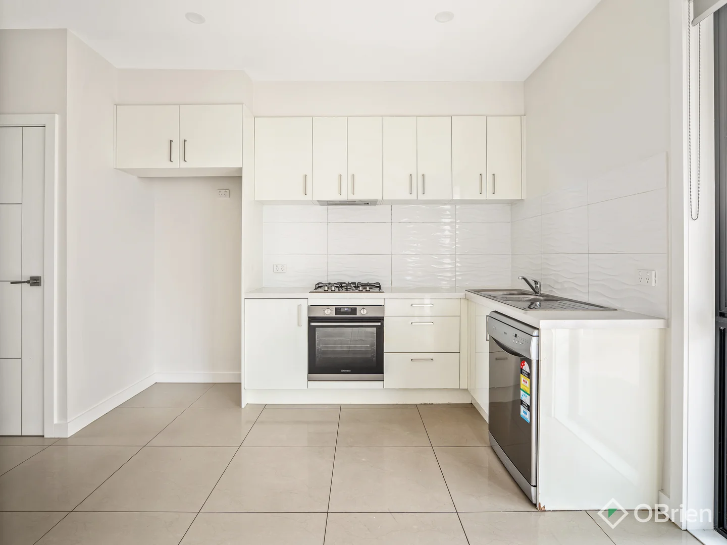 12 Winter Lane, Carrum Downs VIC 3201 photo 3