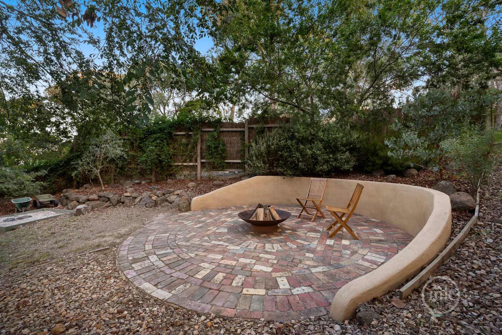 Additional image 11 of 32 Scenic Crescent, Eltham North VIC 3095