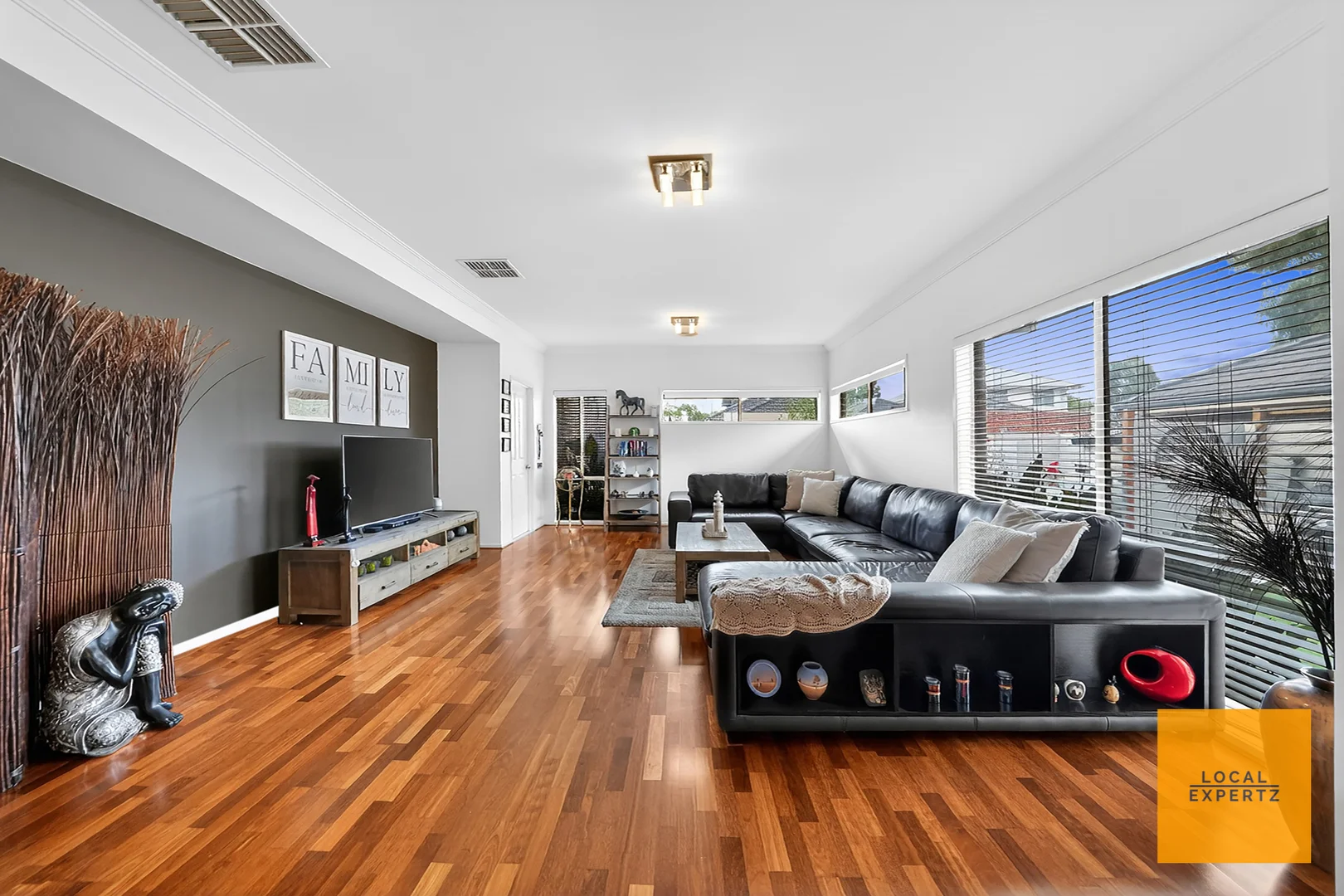 13 Kevington Drive, Eynesbury VIC 3338 photo 5
