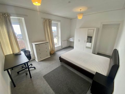 Bayview Terrace, Brynmill, Swansea SA1
