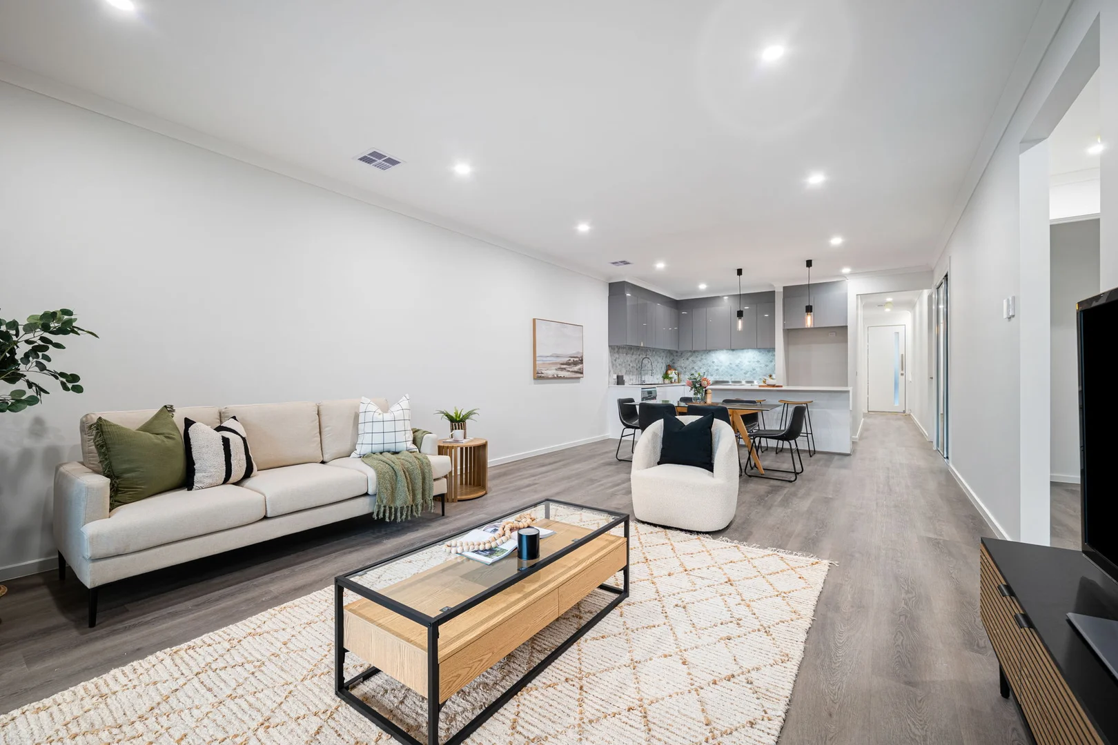 Additional image 7 of 39 Paskas Drive, Fraser Rise VIC 3336