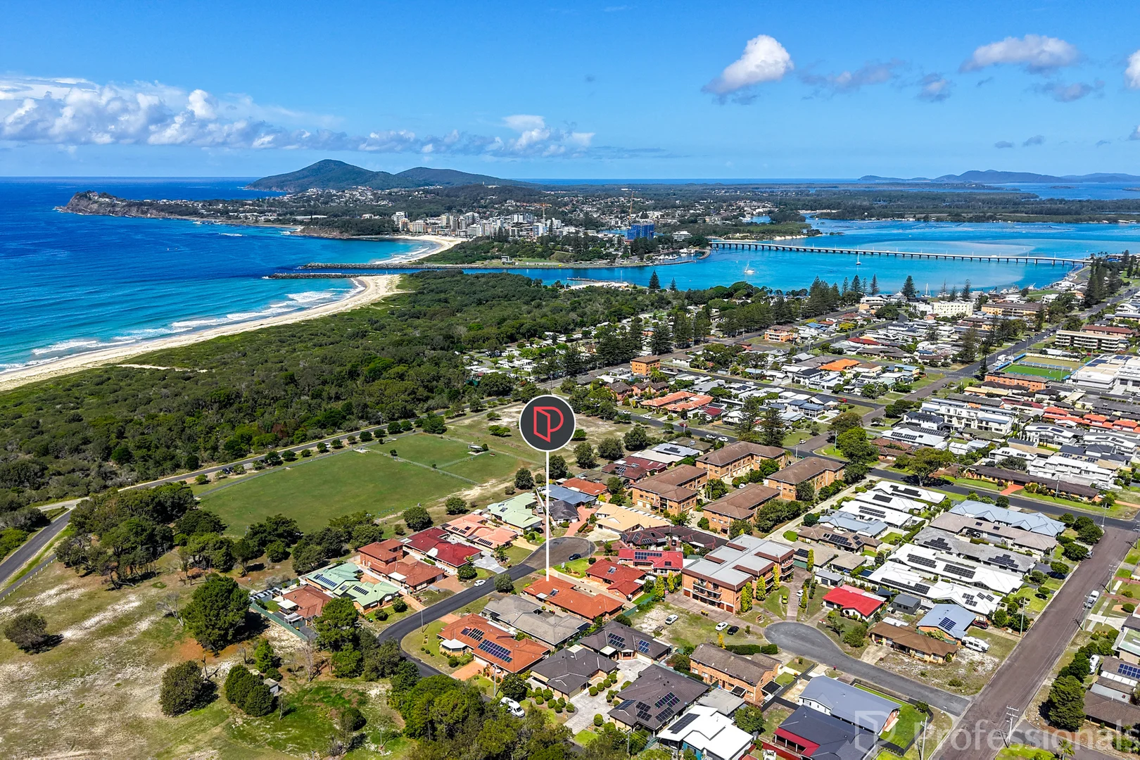 Additional image 6 of 1/30 Pacific Parade, Tuncurry NSW 2428