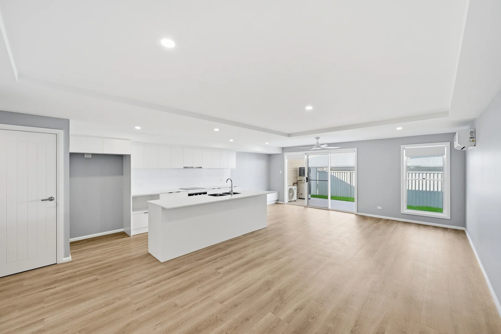 Additional image 3 of 18 Foreshore Avenue, Lake Cathie NSW 2445
