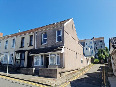 Rhyddings Park Road, Swansea, City And County Of Swansea. SA2