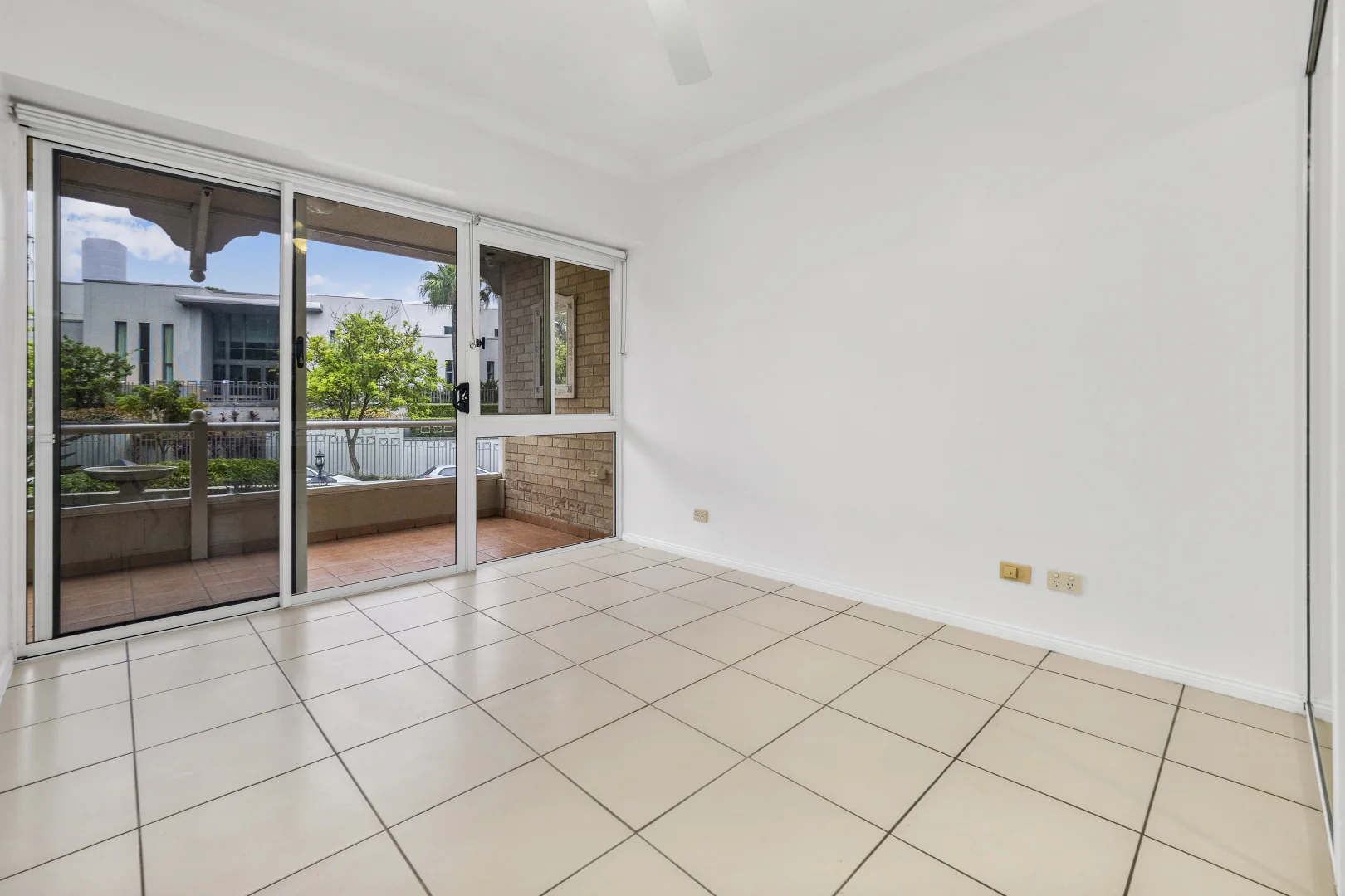 Additional image 7 of 2/236 River Terrace, Kangaroo Point QLD 4169