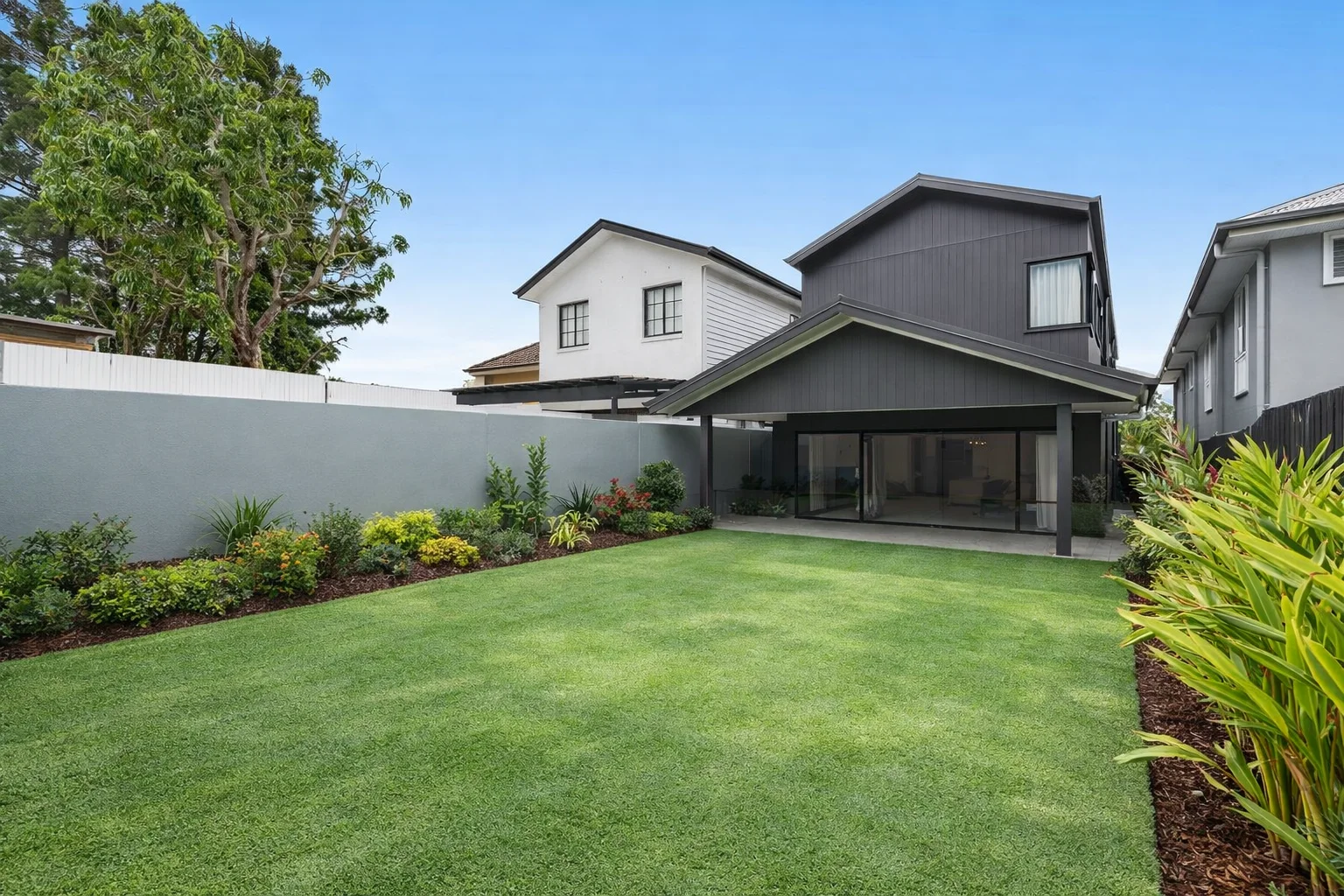 Additional image 9 of Camp Hill QLD 4152