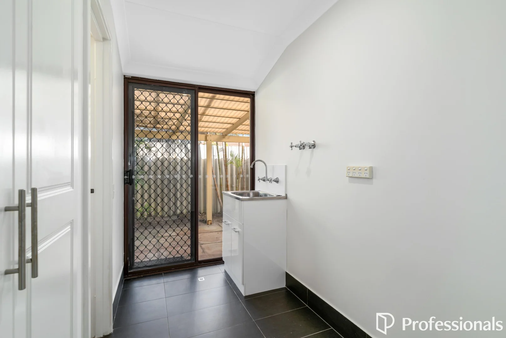 Additional image 16 of 4 Fin Place, Willetton WA 6155