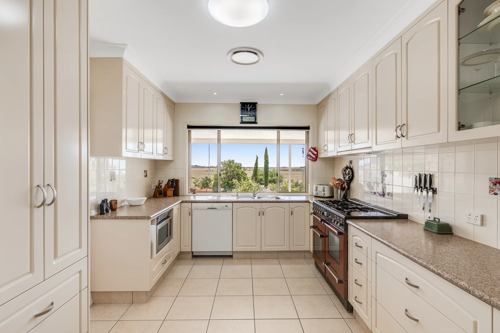 Additional image 11 of 'Serenity' 19 Jacob Lane, Linthorpe QLD 4356