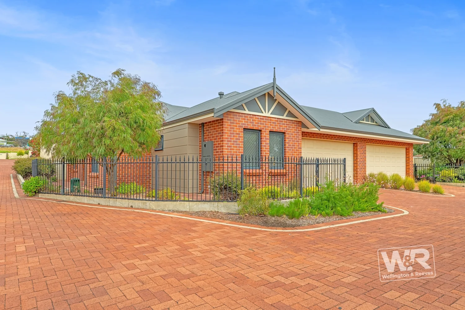Additional image 4 of 2/63 Pioneer Road, Centennial Park WA 6330