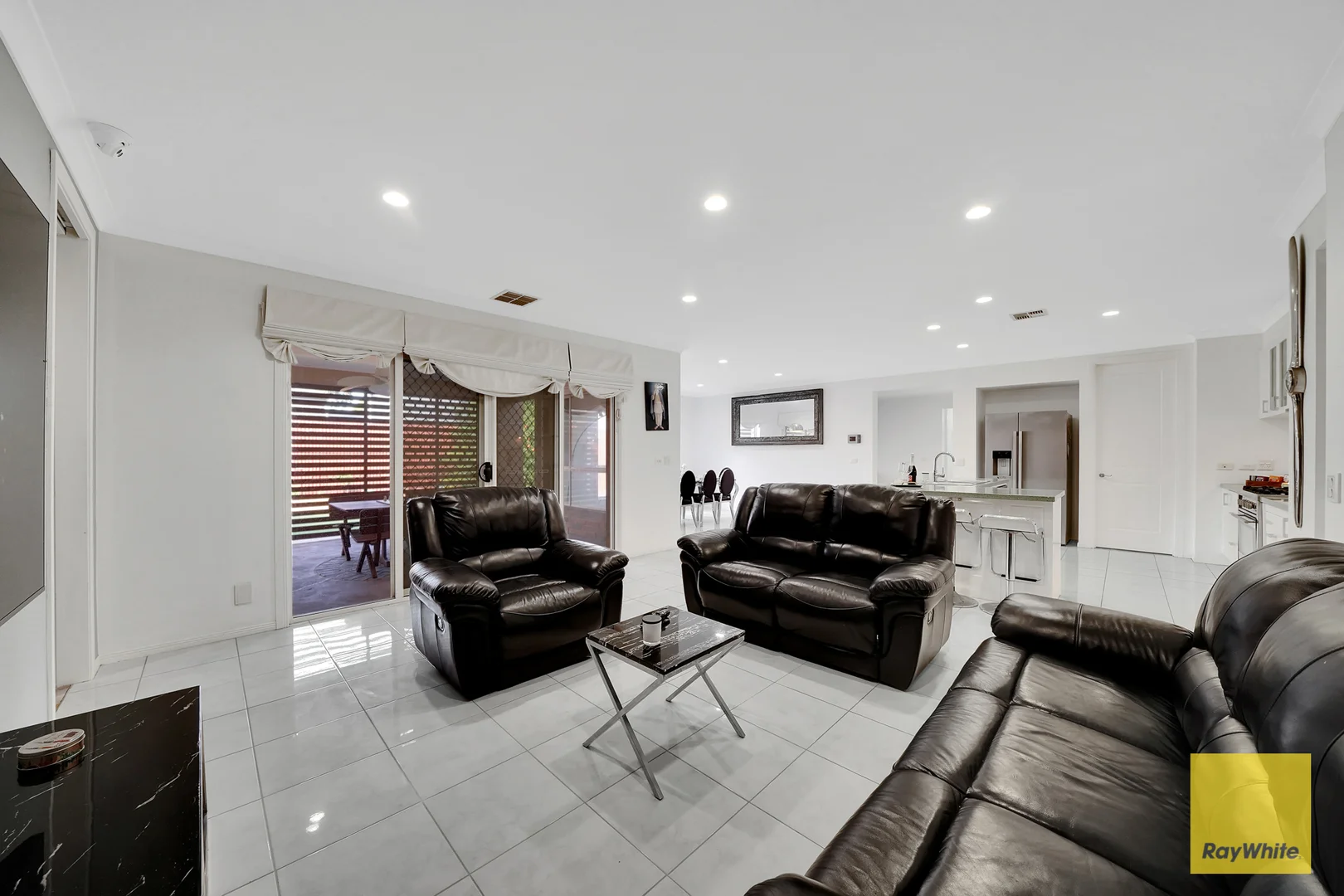 Additional image 9 of 2 Atherton Avenue, Burnside Heights VIC 3023