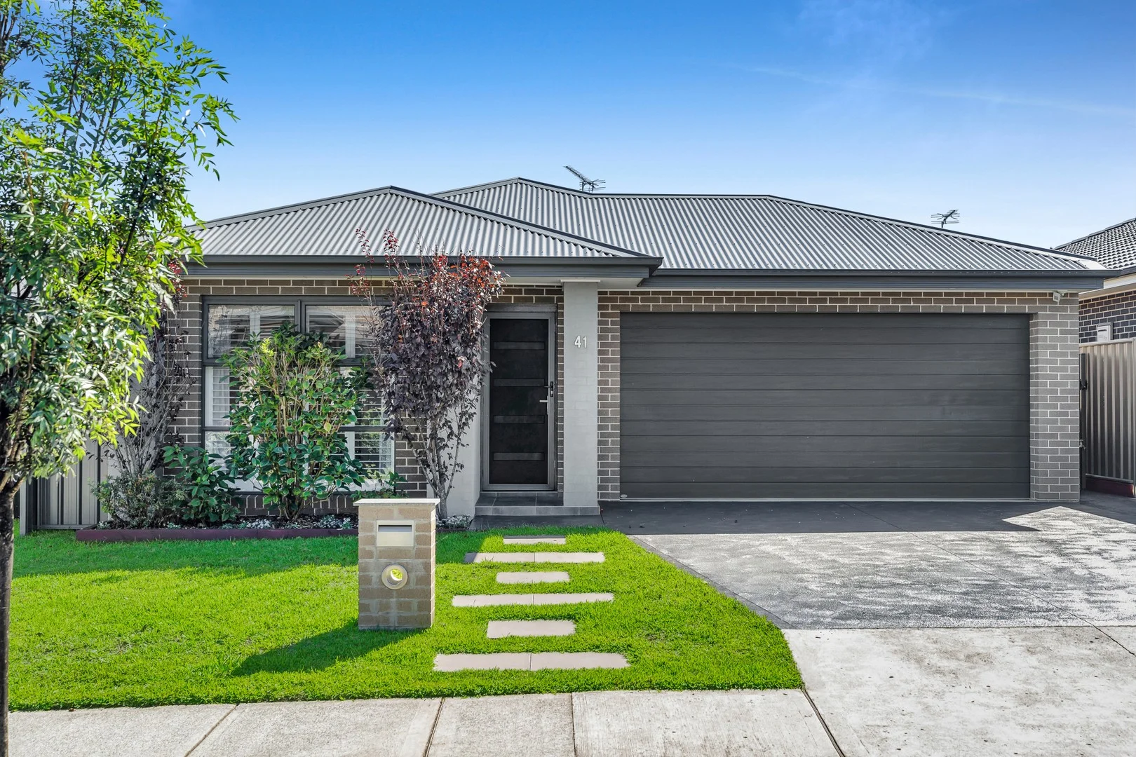 41 Derbyshire Road, Spring Farm NSW 2570