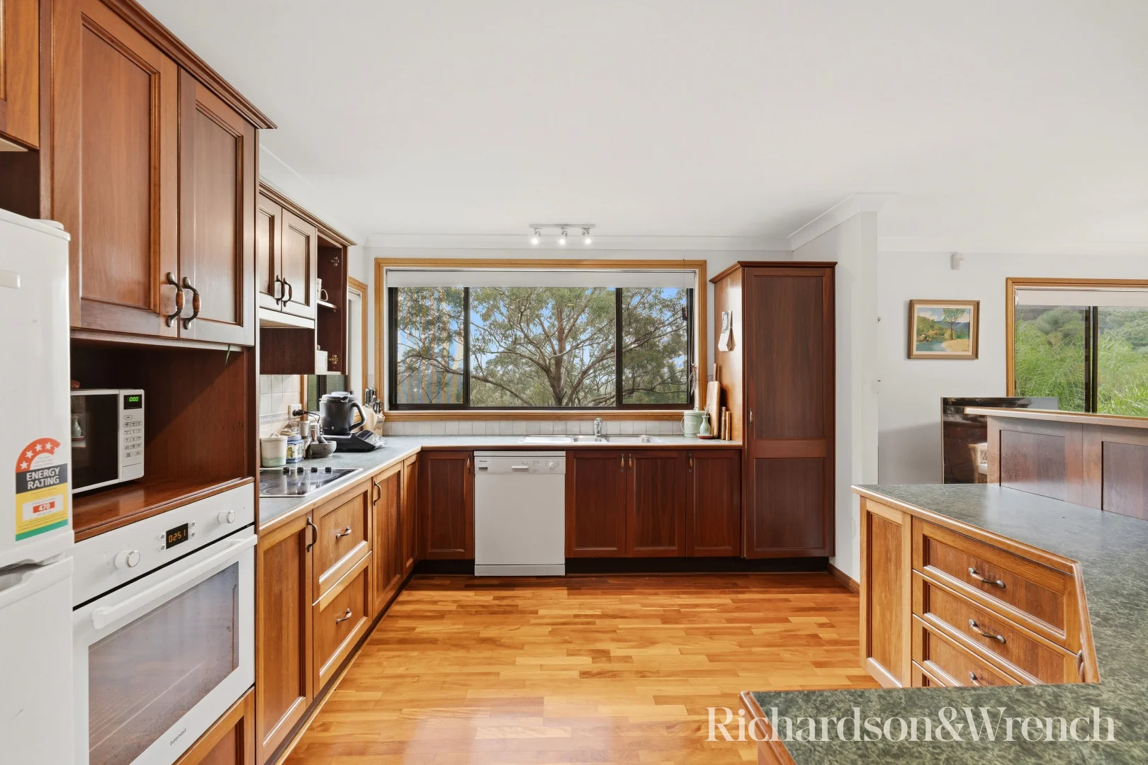 Additional image 2 of 47 Melaleuca Crescent, Tascott NSW 2250