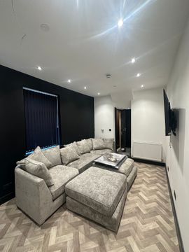 The Grove, Swansea SA2