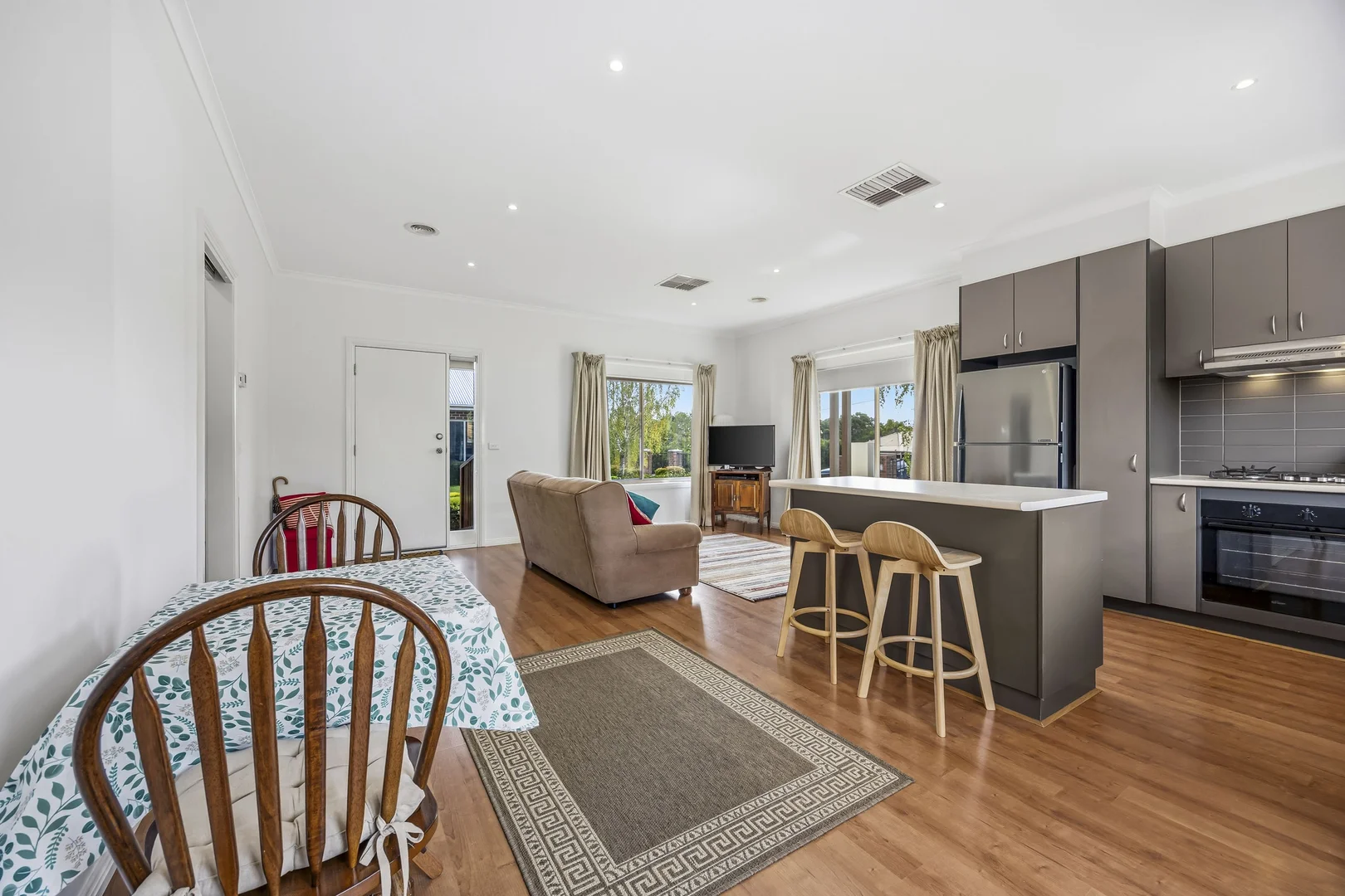 Additional image 8 of 1/25 Roch Court, Ballan VIC 3342