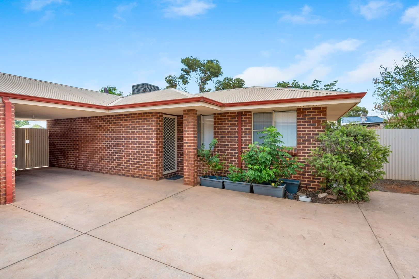 4/11 Moran Street, Boulder WA 6432