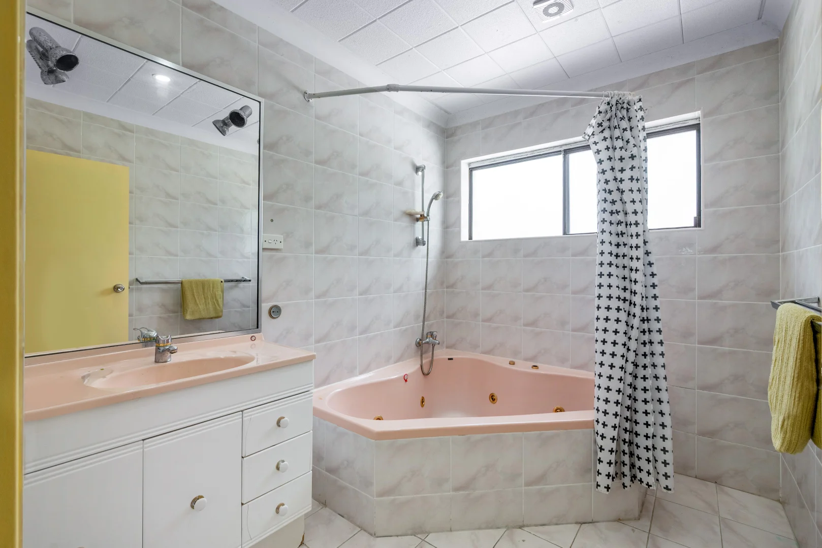 Additional image 8 of 19 Jarrah Avenue, Bradbury NSW 2560
