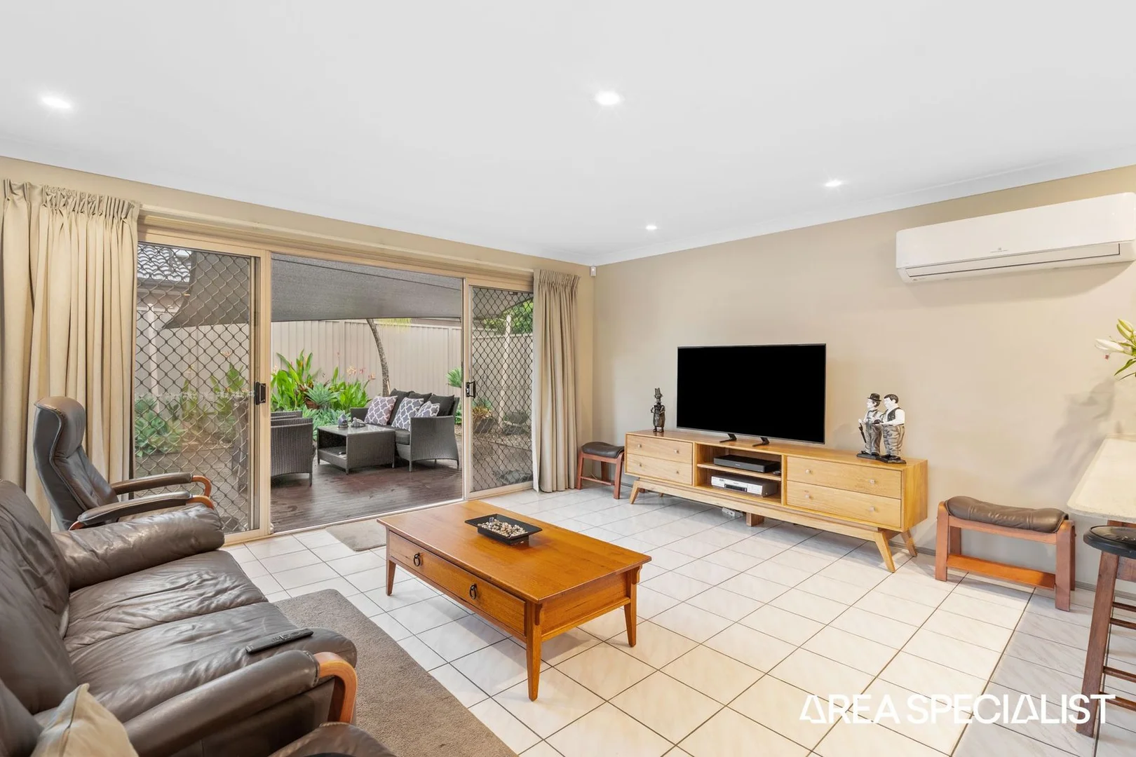 Additional image 5 of 47 Anchorage Way, Runaway Bay QLD 4216