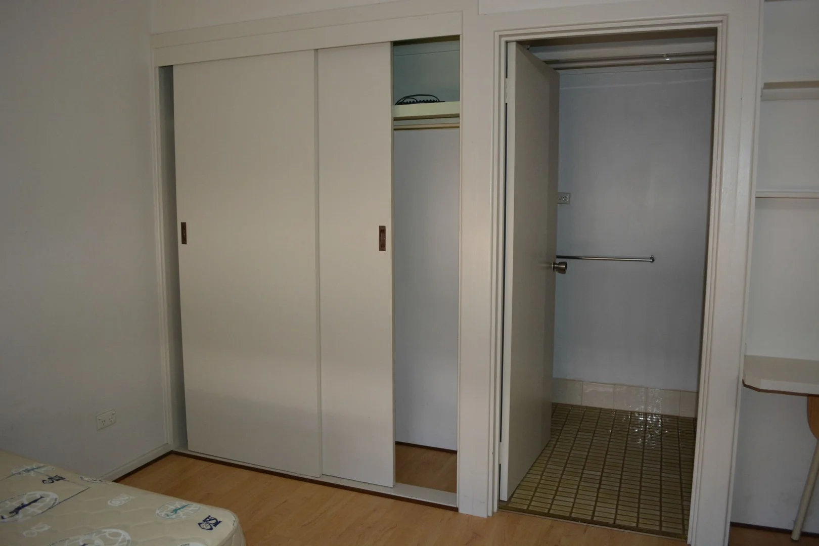 Unit 11/6-8 Kennebery Crescent, Roxby Downs SA 5725 photo 3