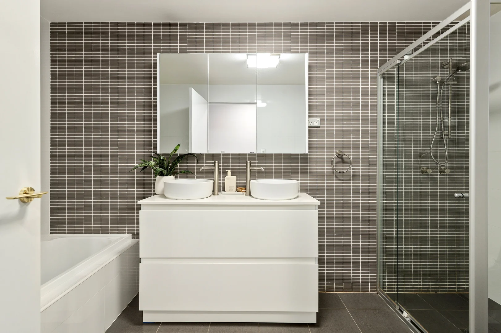Additional image 11 of 10/18 New Dapto Road, Wollongong NSW 2500