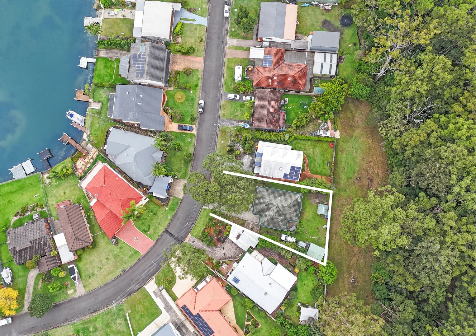 Additional image 15 of 32 Cater Crescent, Sussex Inlet NSW 2540